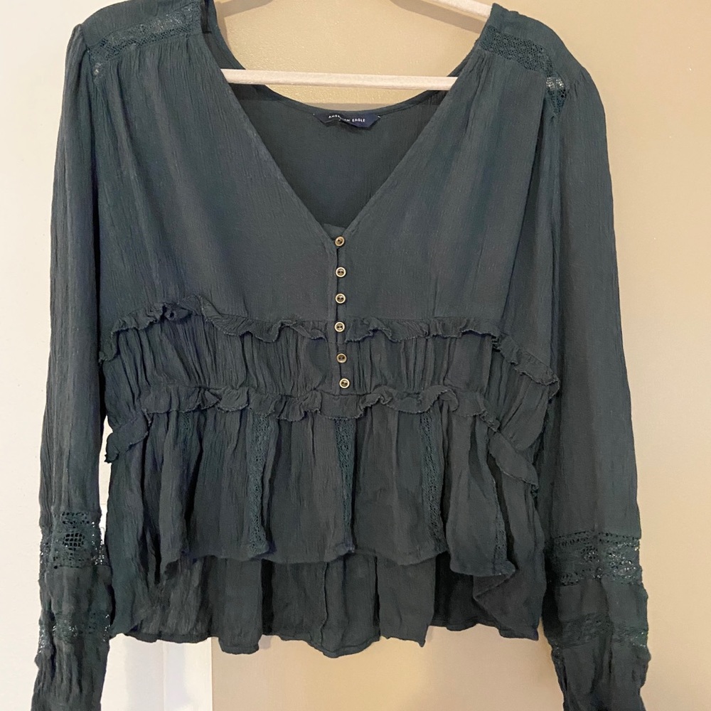 American Eagle Long Sleeve Top